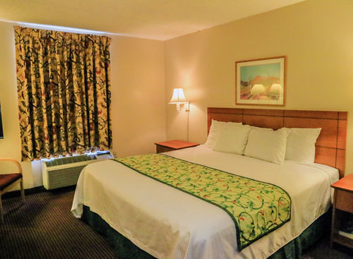 Vacation Inn Феникс Экстерьер фото